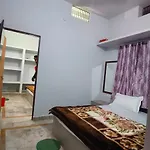 Shivashram Guest House