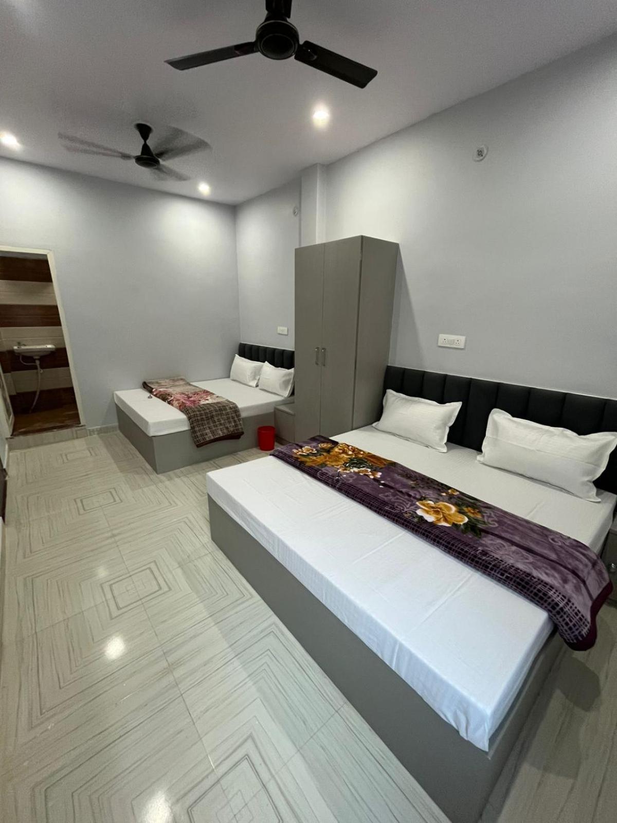 Shivashram * Varanasi